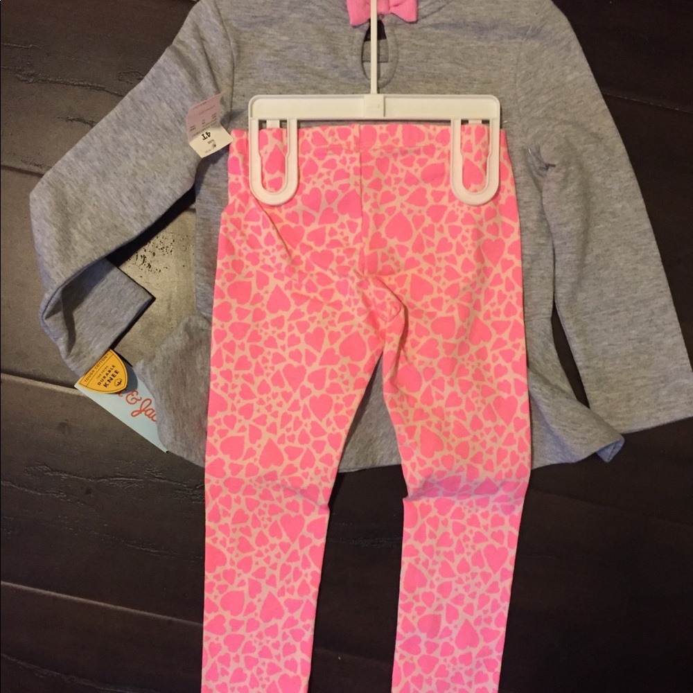 Cat & Jack Long Sleeve Heart Sweater w/ Leggings - Picture 3 of 4
